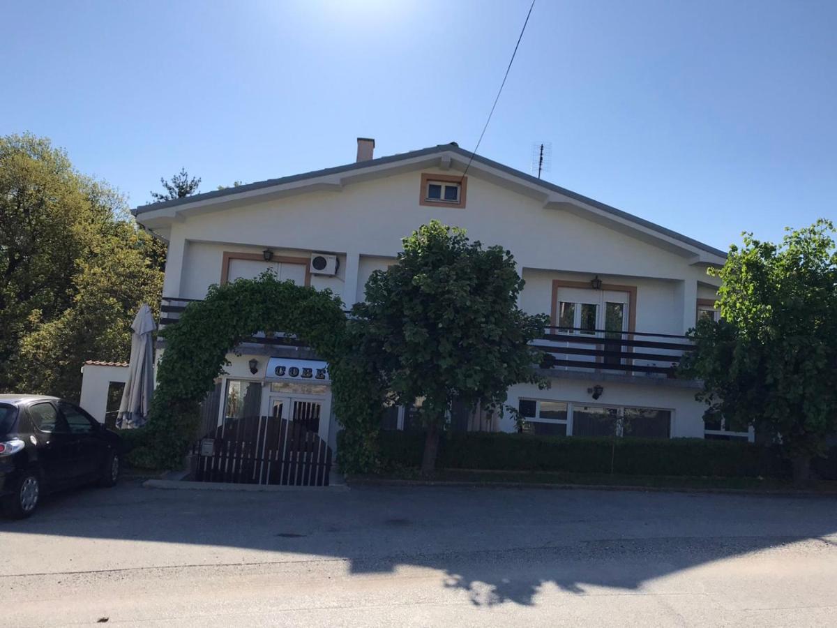 Guest House Major Arandelovac Zewnętrze zdjęcie